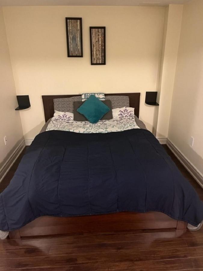 Cozy & Spacious Suite With Private Bathroom Near Toronto Airport ! Mississauga Ngoại thất bức ảnh